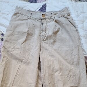 Kendall & Kylie Women's Light Tan Chino Pants